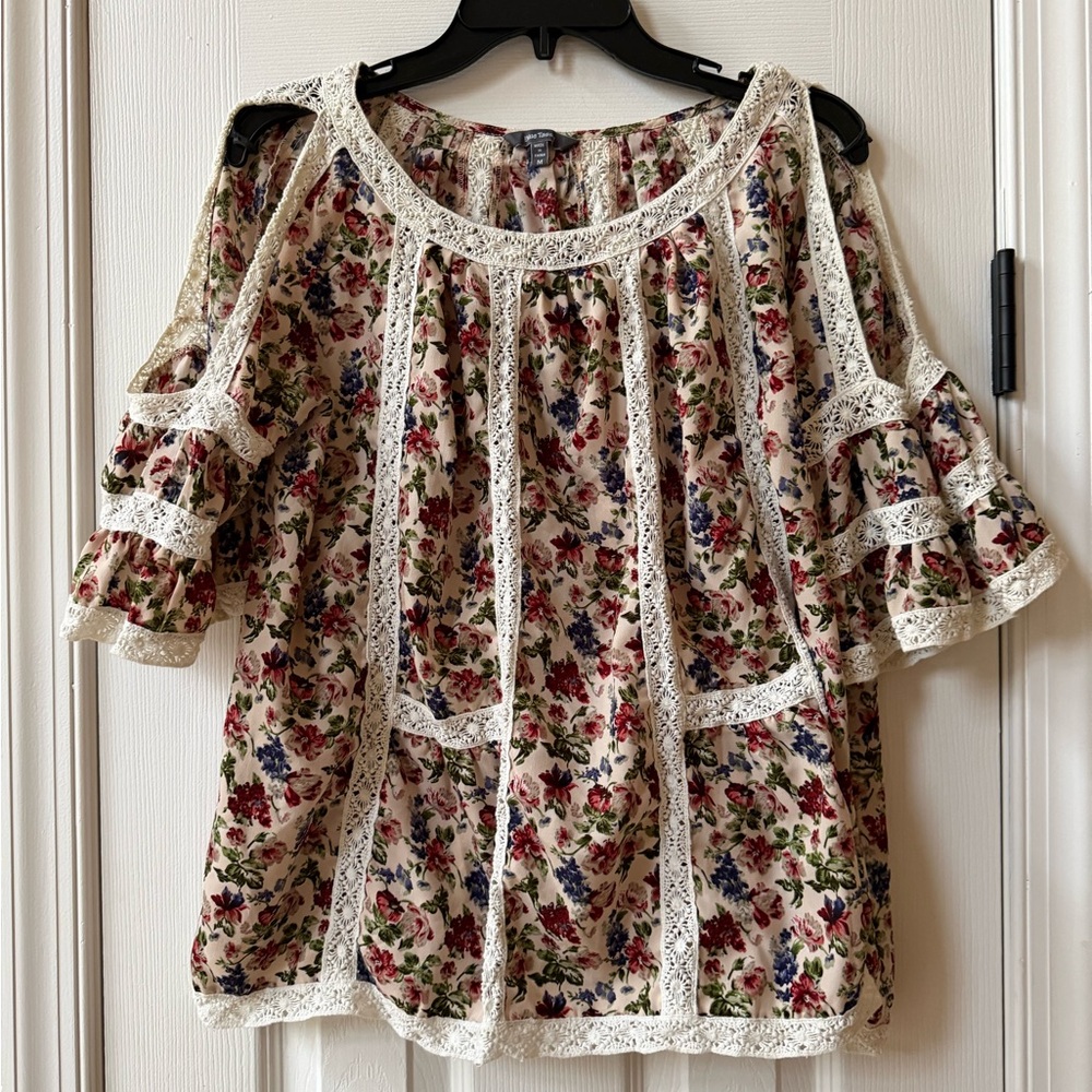 Blue Tassel Floral Lace Trim Women's Top medium peek a boo Anthropologie